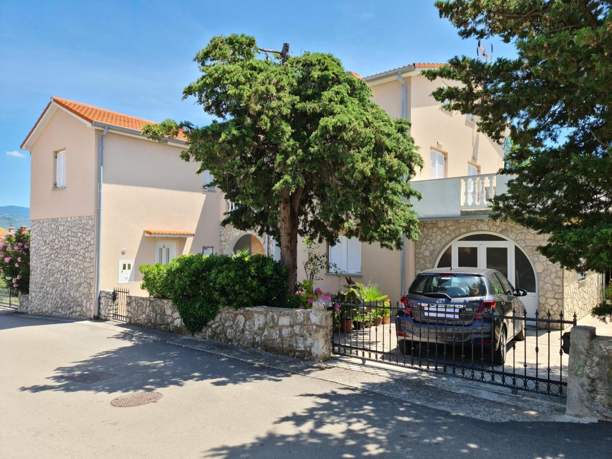 Apartments Mihalic 실로 외부 사진