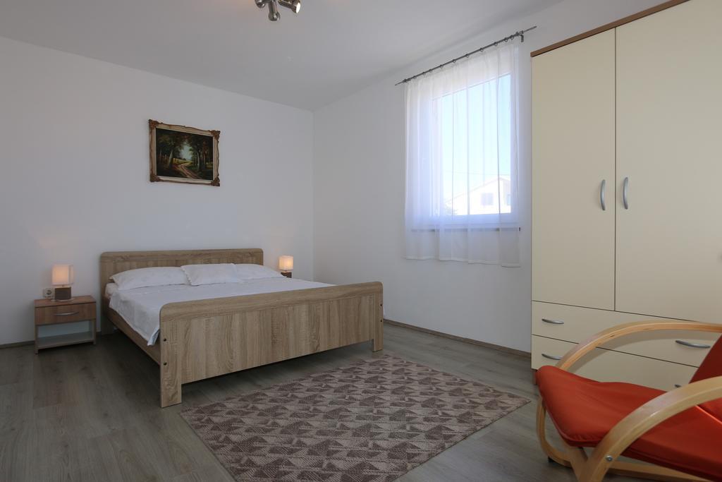 Apartments Mihalic 실로 외부 사진