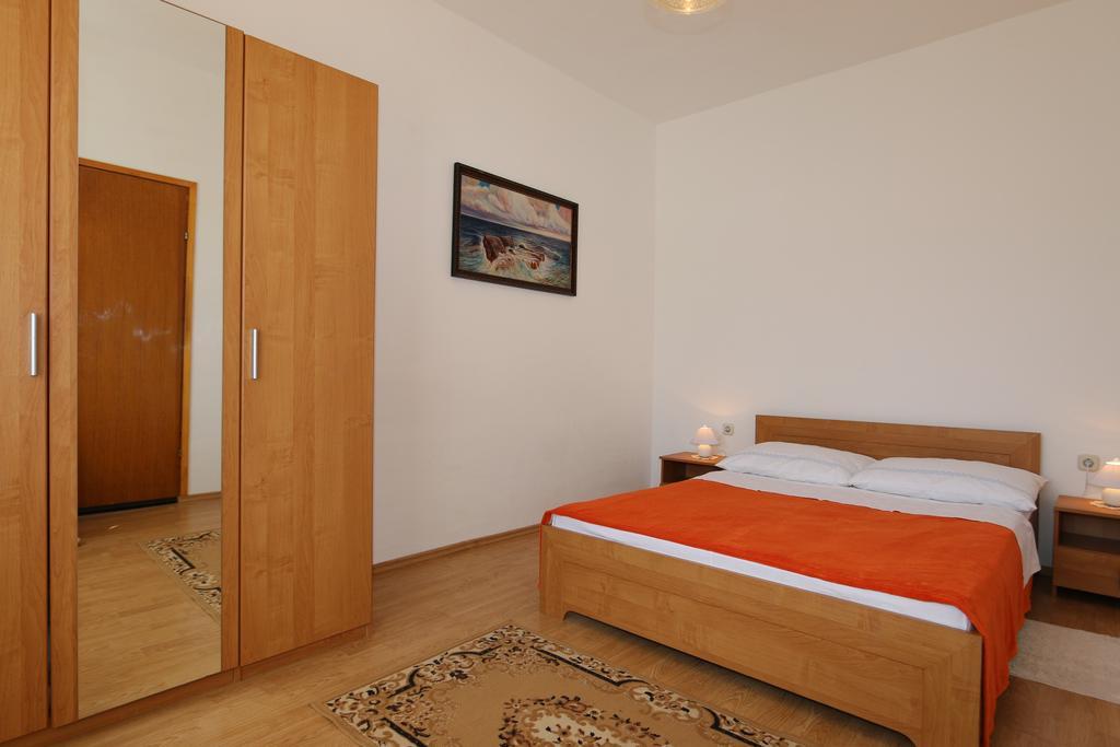 Apartments Mihalic 실로 외부 사진