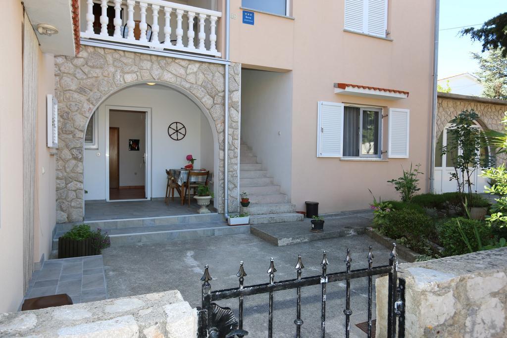 Apartments Mihalic 실로 외부 사진